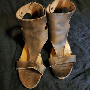 Diba True sandals sz 7